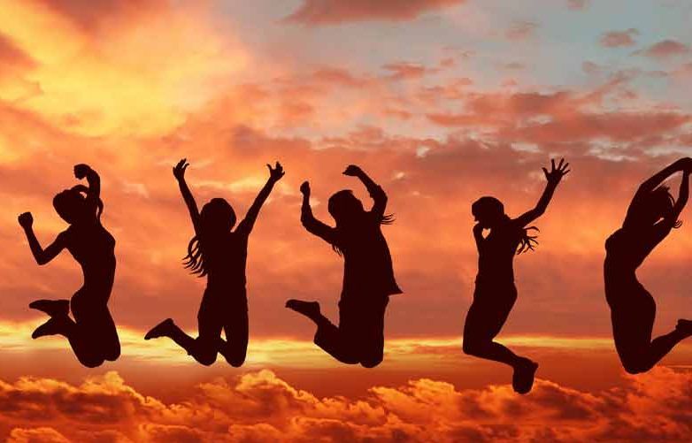 Акция «Счастливые часы»: до - 25% на комплекты игрушек и коллекционные фигурки!