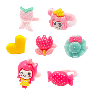 Кольцо пластиковое "Девчушка"