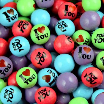 Жевательная резинка 24 мм с принтом "Я тебя люблю"