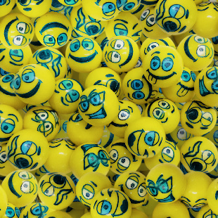 Жевательная резинка 24 мм с принтом "Лол"