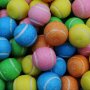 Жевательная резинка 24 мм "Теннисные цветные мячи"